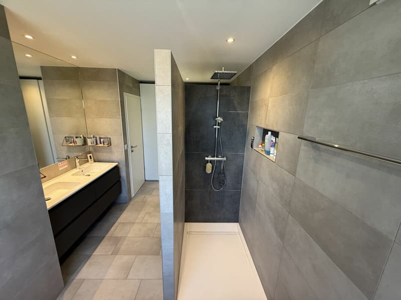 Superbe maison récente de 4.5 pièce idéalement située à Matran (7)