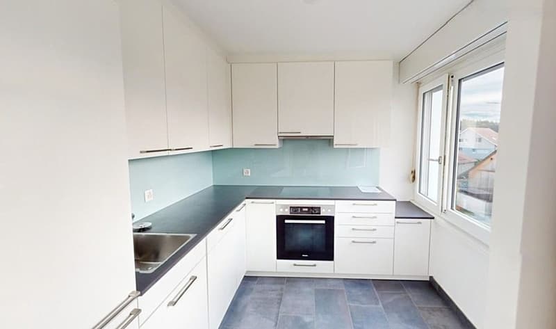 Helle und gepflegte 2.5-Zimmer-Dachwohnung in Effretikon ZH (7)