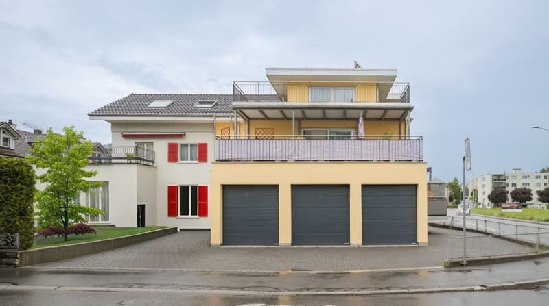 Central MFH with 3 units in Buochs - modern, with elevator (2)