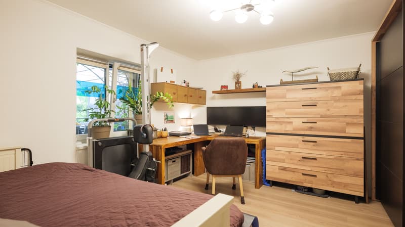 Central MFH with 3 units in Buochs - modern, with elevator (8)