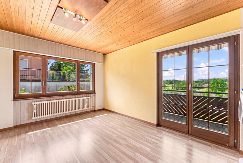8.5-Zi.-Einfamilienhaus in Obfelden mit Aussicht & Einliegerwohnung potenzial (12)