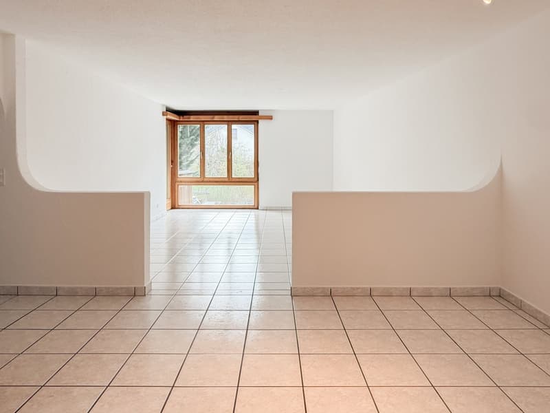 Centrally located and flexibly usable 4.5-room apartment in Domat/Ems (11)