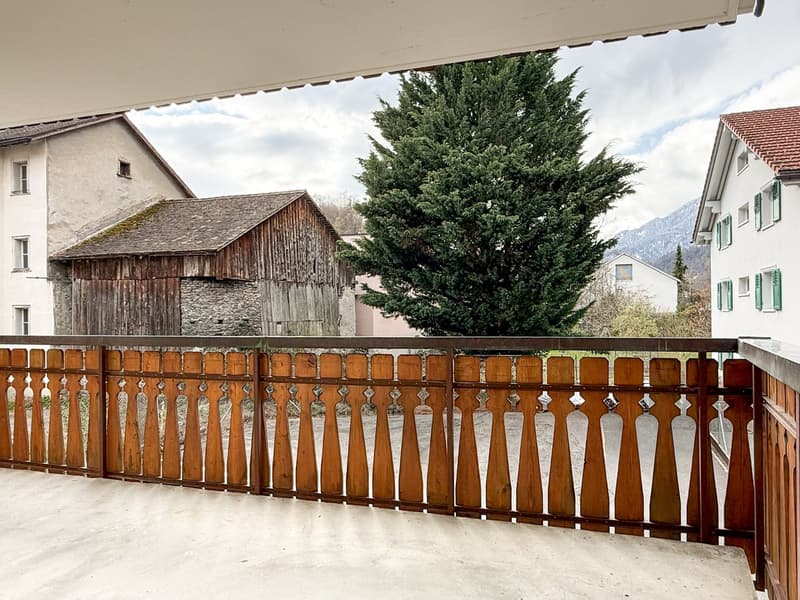 Centrally located and flexibly usable 4.5-room apartment in Domat/Ems (9)