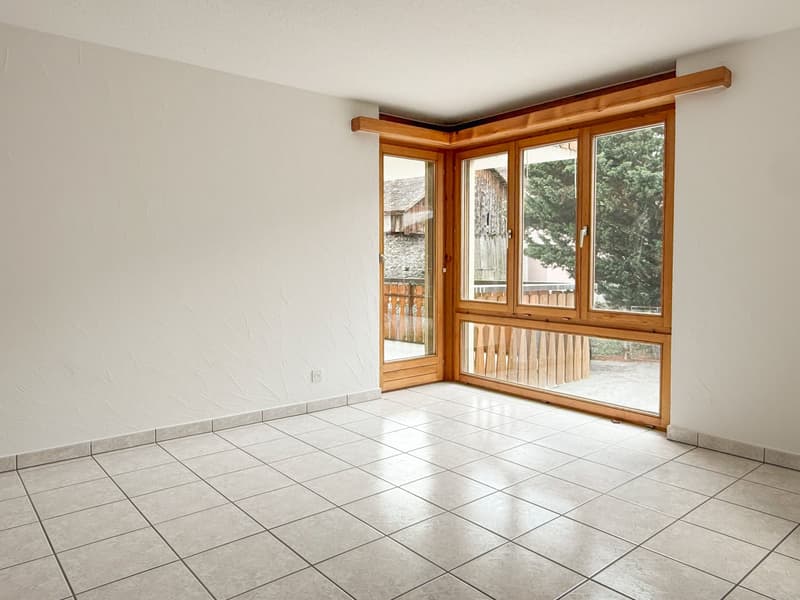 Centrally located and flexibly usable 4.5-room apartment in Domat/Ems (7)