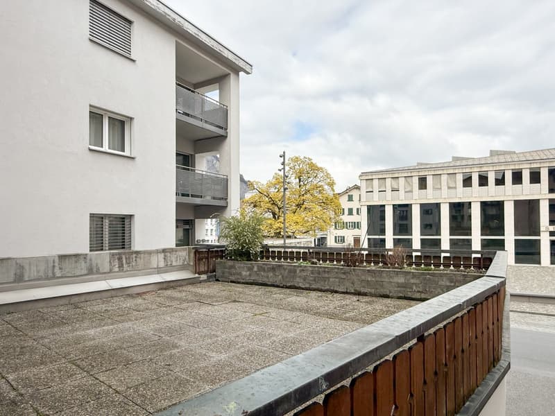 Centrally located and flexibly usable 4.5-room apartment in Domat/Ems (10)