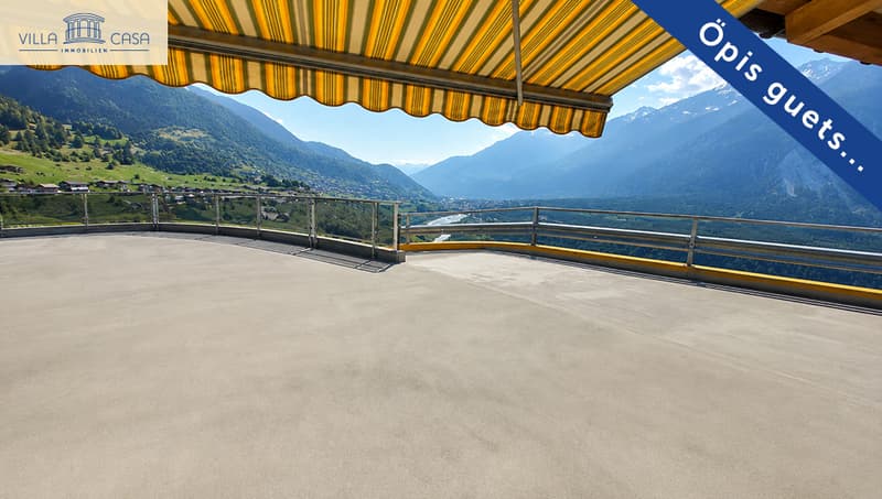 23012_Terrasse_6_und_Vorplatz_5