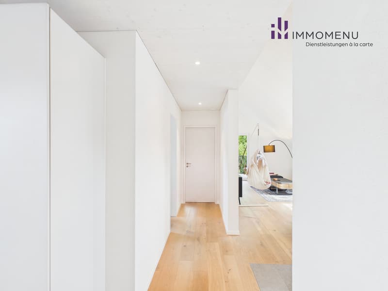 Moderne 2.5-Zimmer-Attikawohnung mit Weitsicht in Oberweningen (5)
