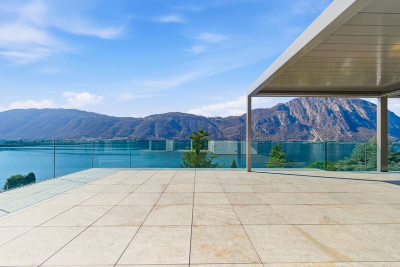 Residenza Ceresio 52: penthouse with a large panoramic terrace (13)