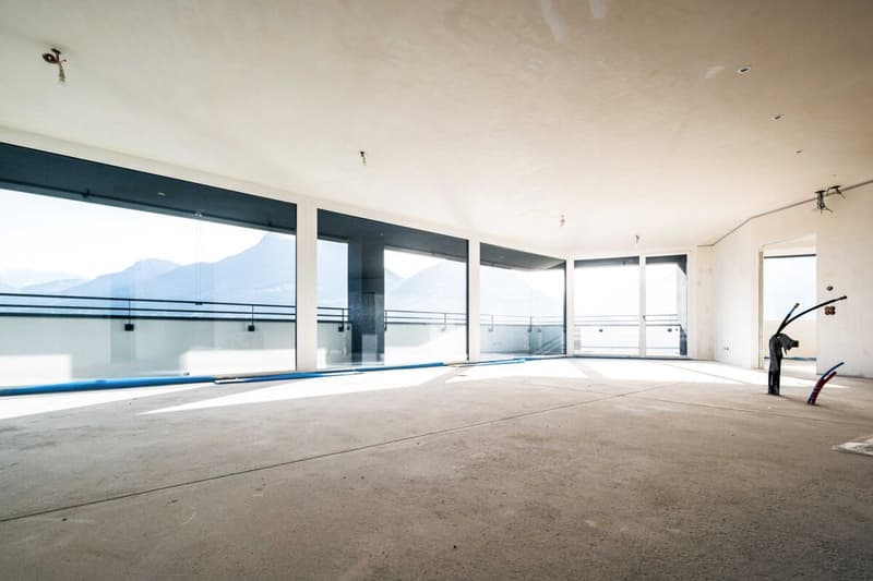 Appartement attique spacieux avec vue spectaculaire sur le lac (3)