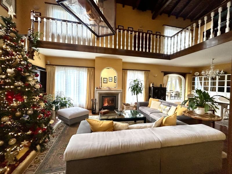Luxury villa for rent – confidential negotiation (2)