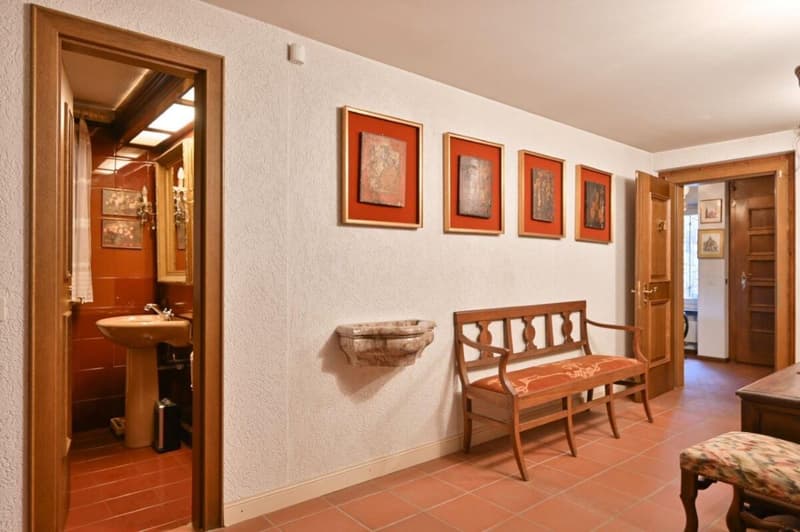 Maison de maître avec piscine dans un emplacement exclusif (11)
