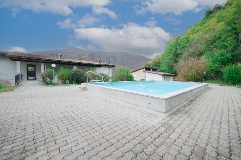 Appartamento di vacanza con spiaggia privata a Morcote (11)