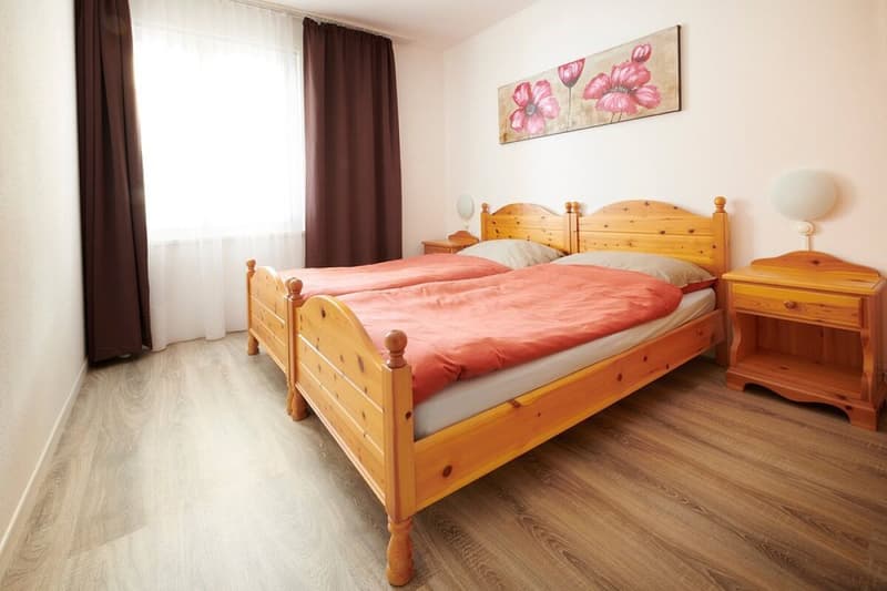 Opportunità unica: immobile a reddito di 7 appartamenti sul lago con accesso privato (9)