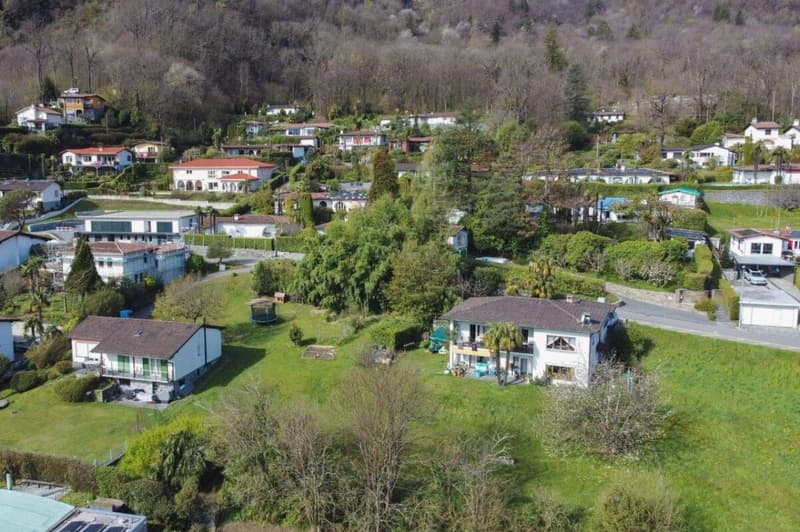 Large building land in a beautiful location (5)