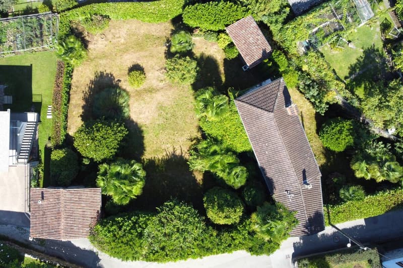 Caratteristica casa Ticinese con grande terreno (17)