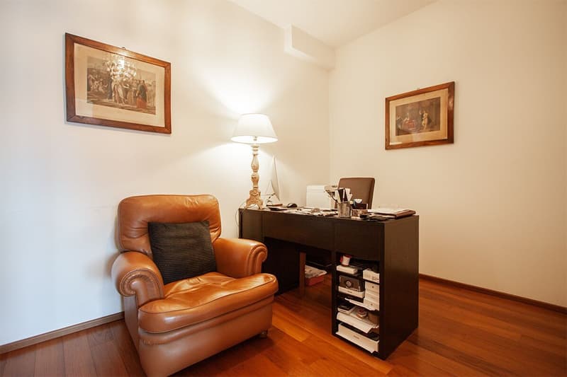Moderno appartamento con vista lago in zona tranquilla (7)