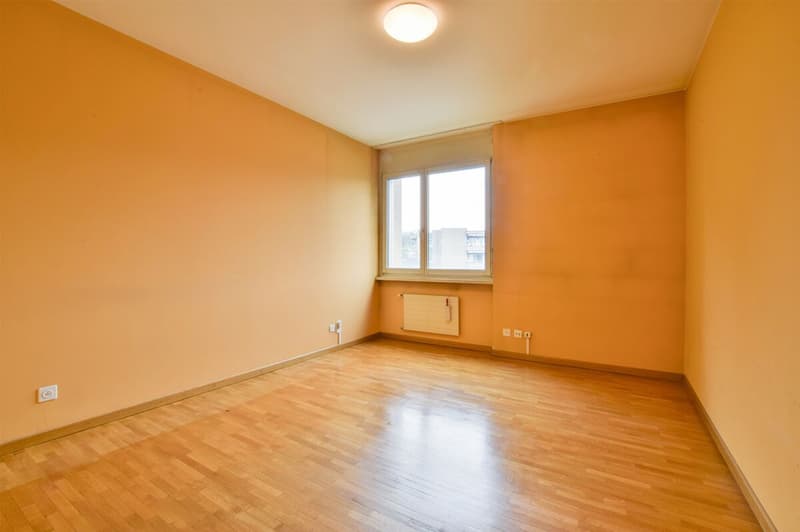 Renommierte Wohnung in Wohngegend (7)