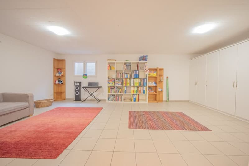 Wunderschönes Einfamilienhaus mit Garten (14)