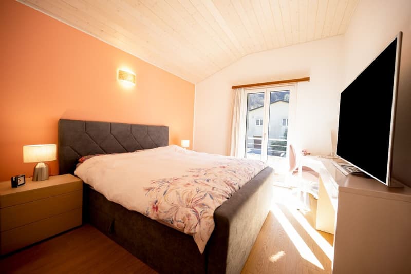 Exklusive Villa mit grossem Garten (11)
