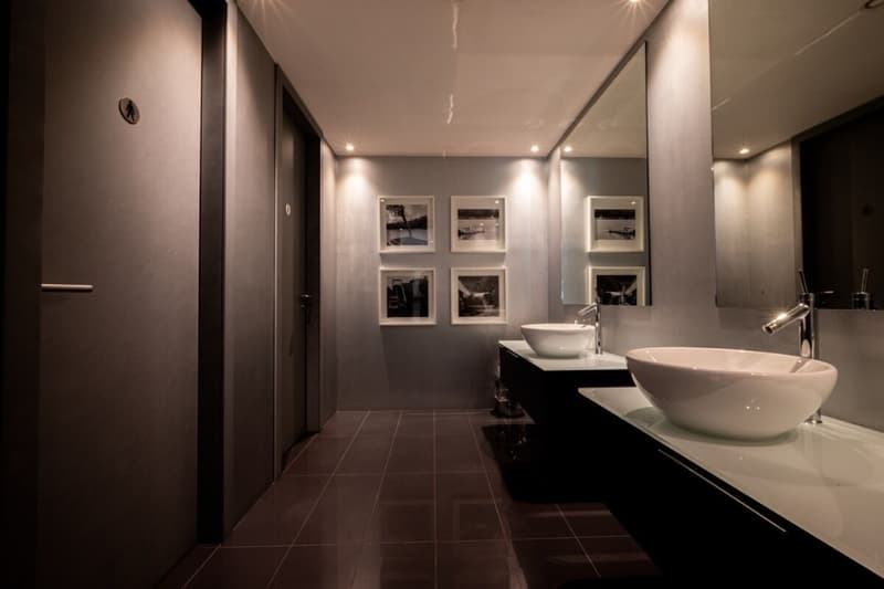 Prestigious lake-view office within Palazzo Mantegazza (12)