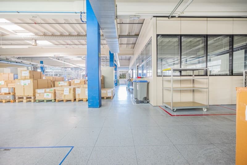 Espace commercial modulaire et divisible spacieux (7)