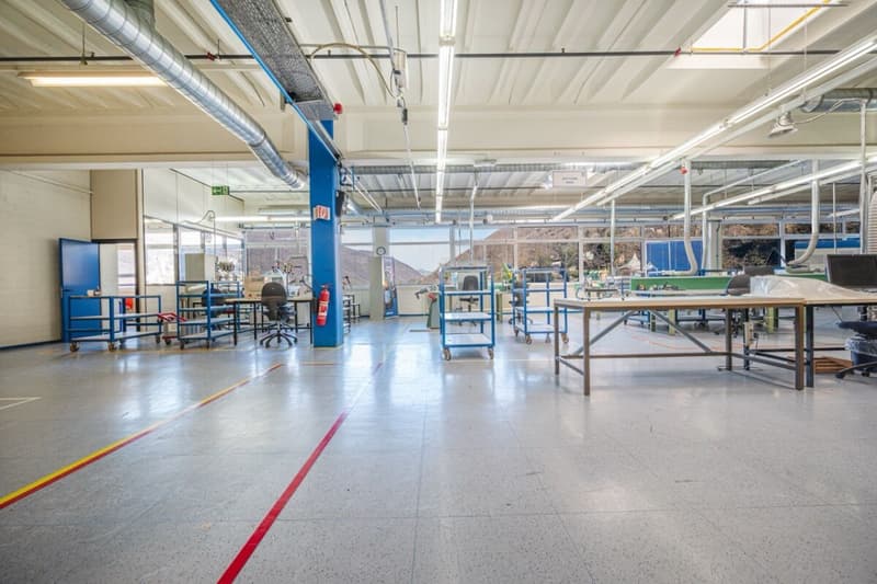 Espace commercial modulaire et divisible spacieux (4)