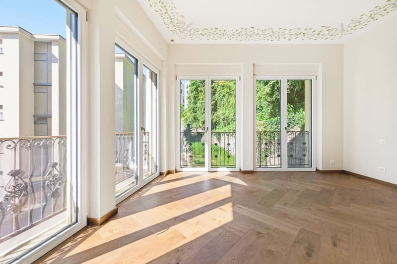 Lussuosa villa in quartiere residenziale, a due passi dalla città (4)
