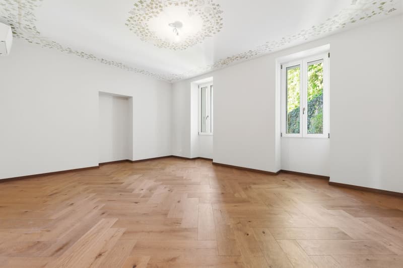 Lussuosa villa in quartiere residenziale, a due passi dalla città (6)