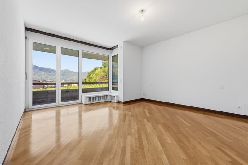 Exklusive Villa mit Pool an privilegierter Lage (9)
