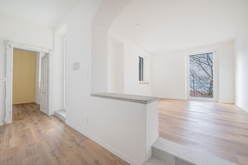 Casa bifamiliare con vista aperta (3)