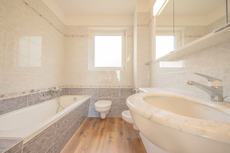 Casa bifamiliare con vista aperta (11)