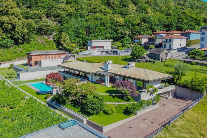 Prestigiosa villa con piscina in posizione esclusiva (1)