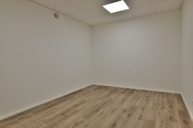 Commercial space for rent (4)