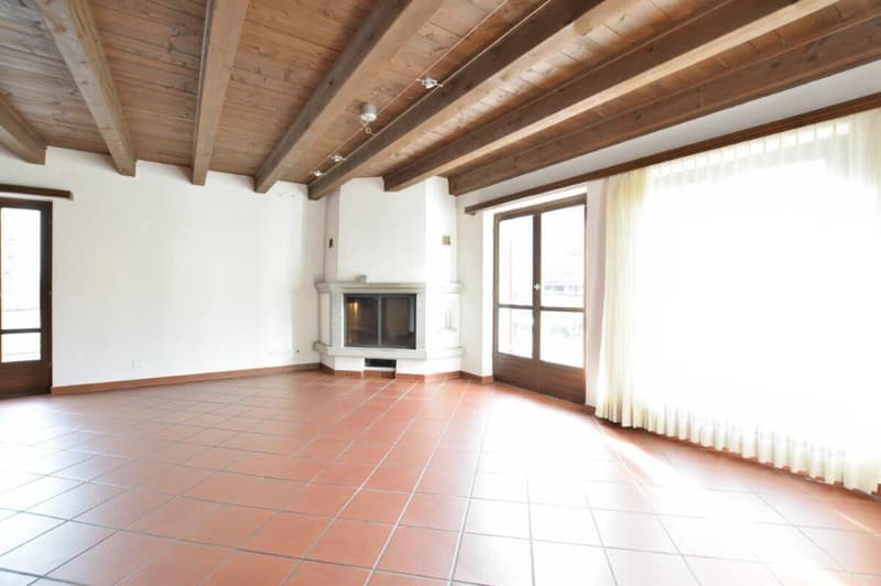 Characteristic single-family house. (3)