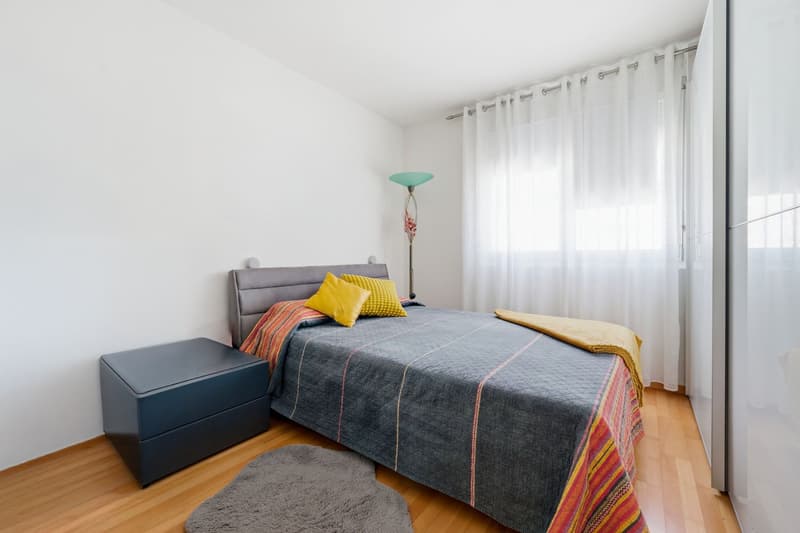 5.5-Zimmer-Wohnung mit Blick ins Grüne (7)
