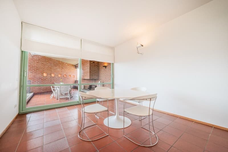 Iconic architectural villa with panoramic views (9)