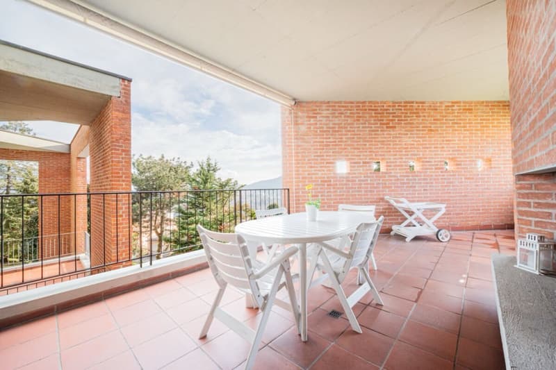 Iconic architectural villa with panoramic views (8)