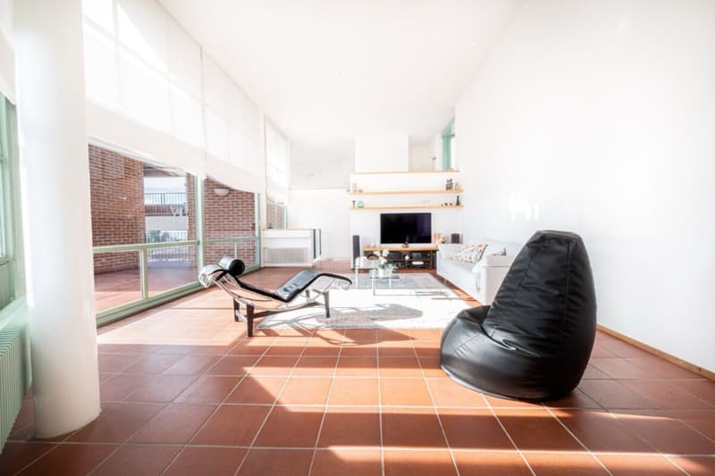 Iconic architectural villa with panoramic views (3)