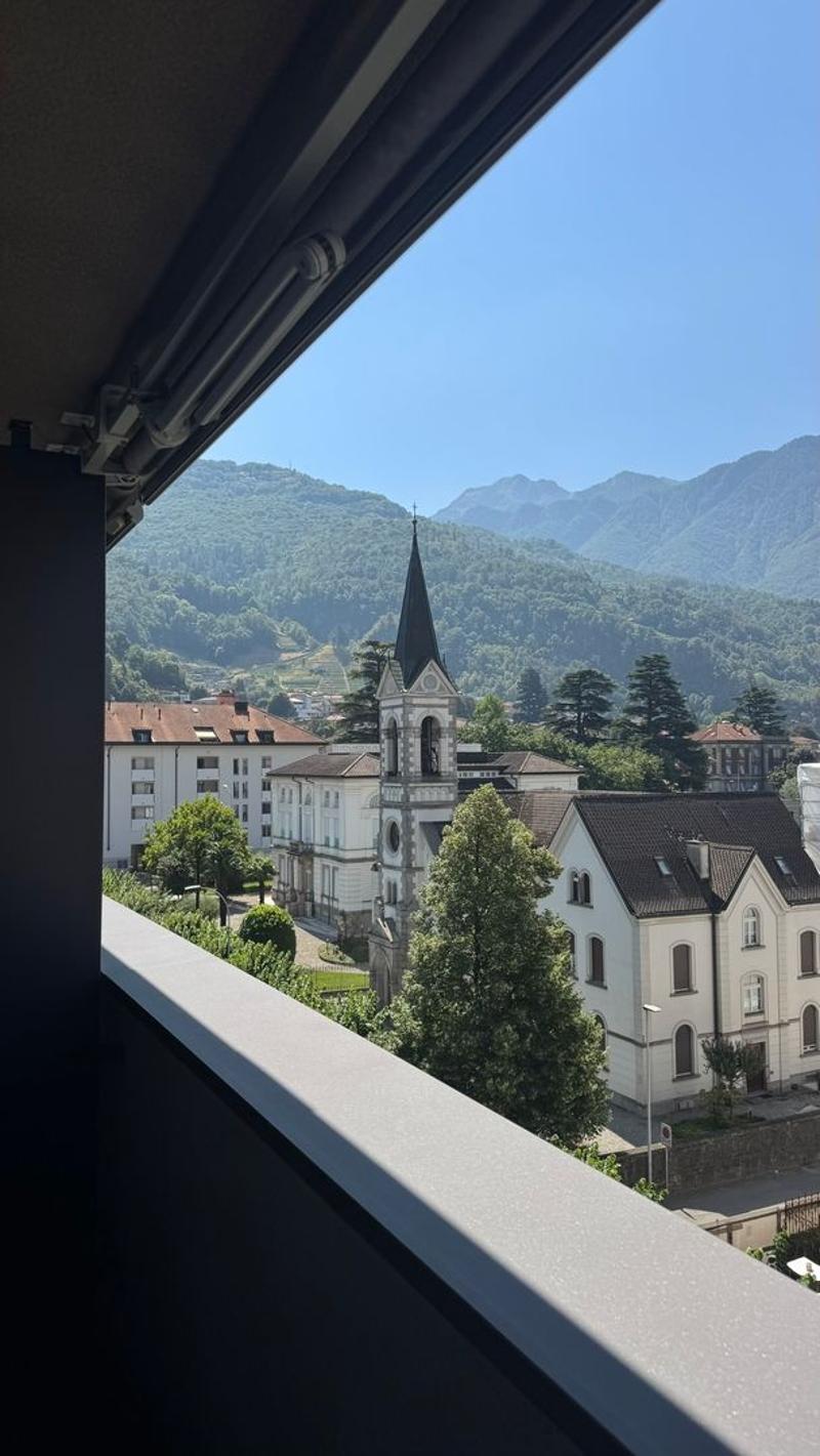 Bellinzona Zentrum – Exklusive 5.5-Zimmer-Duplexwohnung mit Cheminée und grosszügigen Terrassen (1)