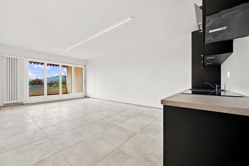 Appartamento ristrutturato in residenza con piscina (6)