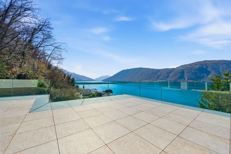 Residenza Ceresio 52: Attikawohnung mit grosser Panoramaterrasse (5)