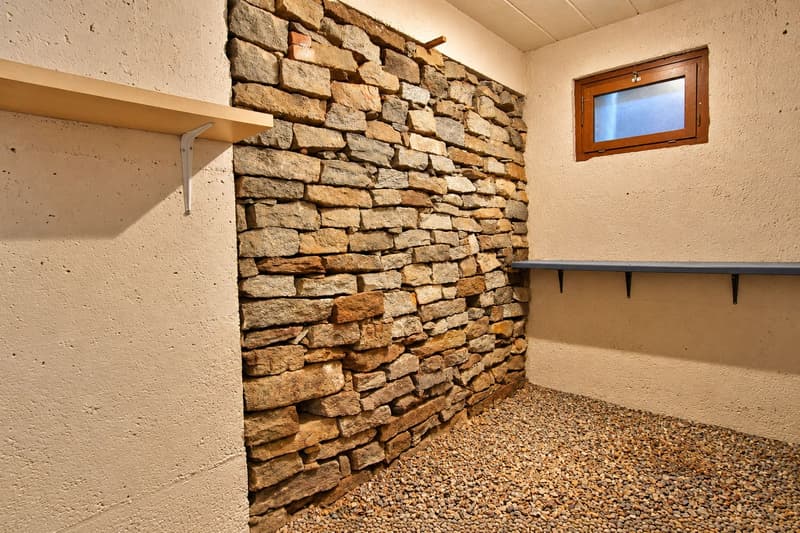 Schönes Einfamilienhaus mit freier Aussicht (11)