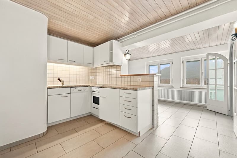 Dreifamilienhaus mit traumhaftem Seeblick in Tenero-Contra (11)