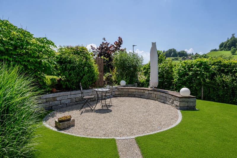 Wohnen mit Aussicht und Gartenidylle (13)