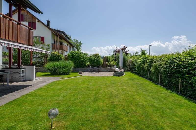 Wohnen mit Aussicht und Gartenidylle (12)