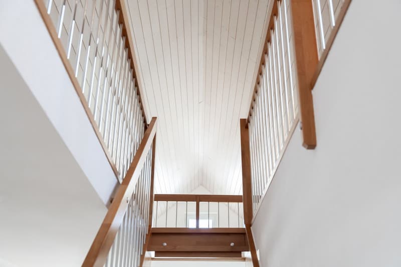 Lichtdurchflutete 4.5 Zimmer-Maisonettewohnung mit Galerie und viel Raum (7)