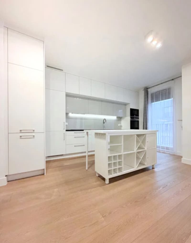 Moderne 2.5-Zimmer-Wohnung mit Balkon in Chur – ab sofort verfügbar! (3)