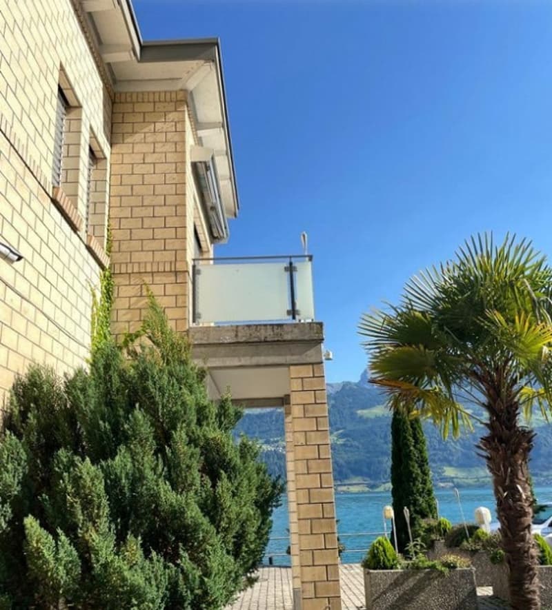 Möbliertes 1-Zimmer-Apartment mit Balkon und See-/Bergblick in Gersau (5)