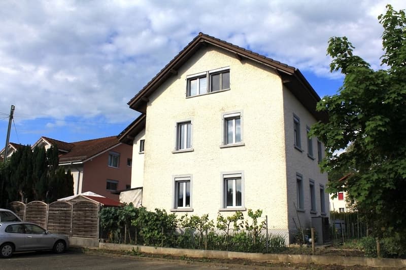Ein Mehrgenerationenhaus, das mehr kann als nur Wohnen Raum für Ideen, Familie & Zukunft (1)