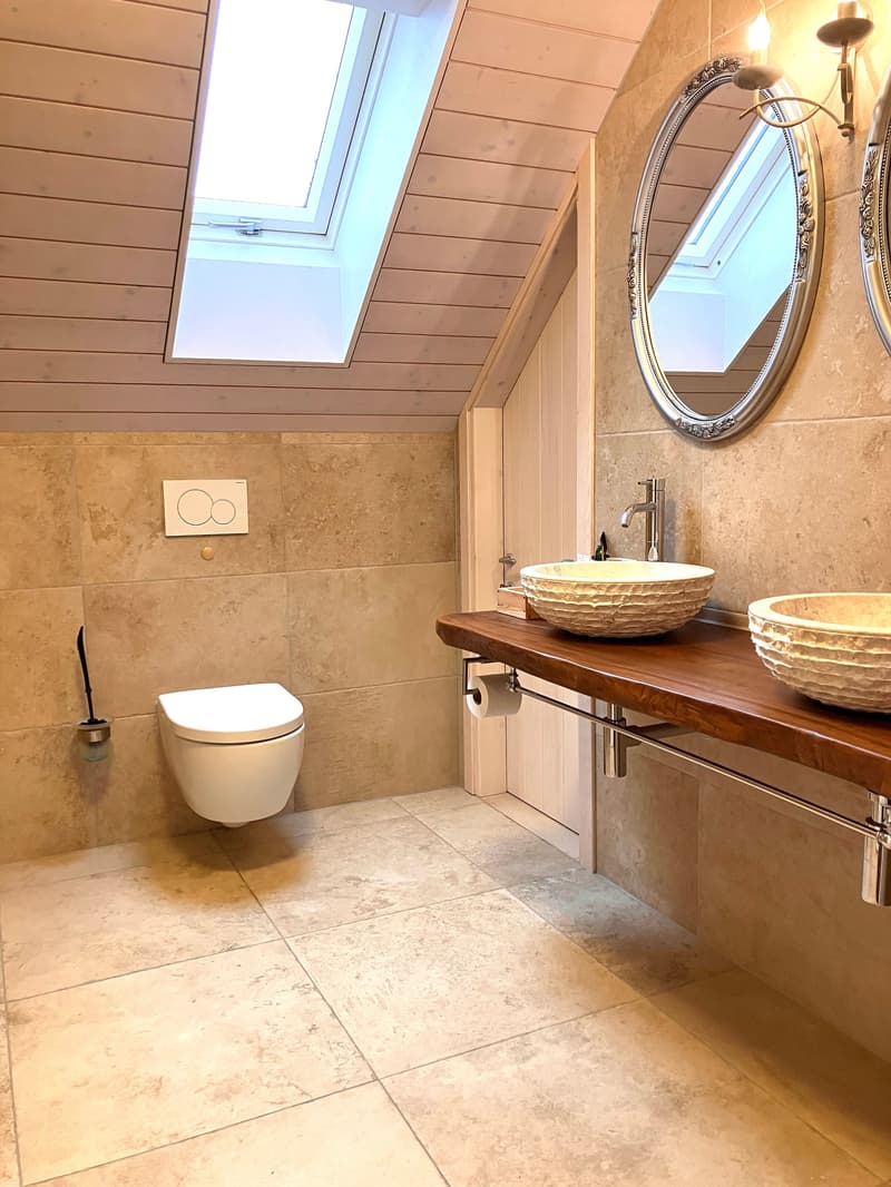 5.5-Zimmer Eckhaus mit Pool - modern wohnen in Neuwilen (8)